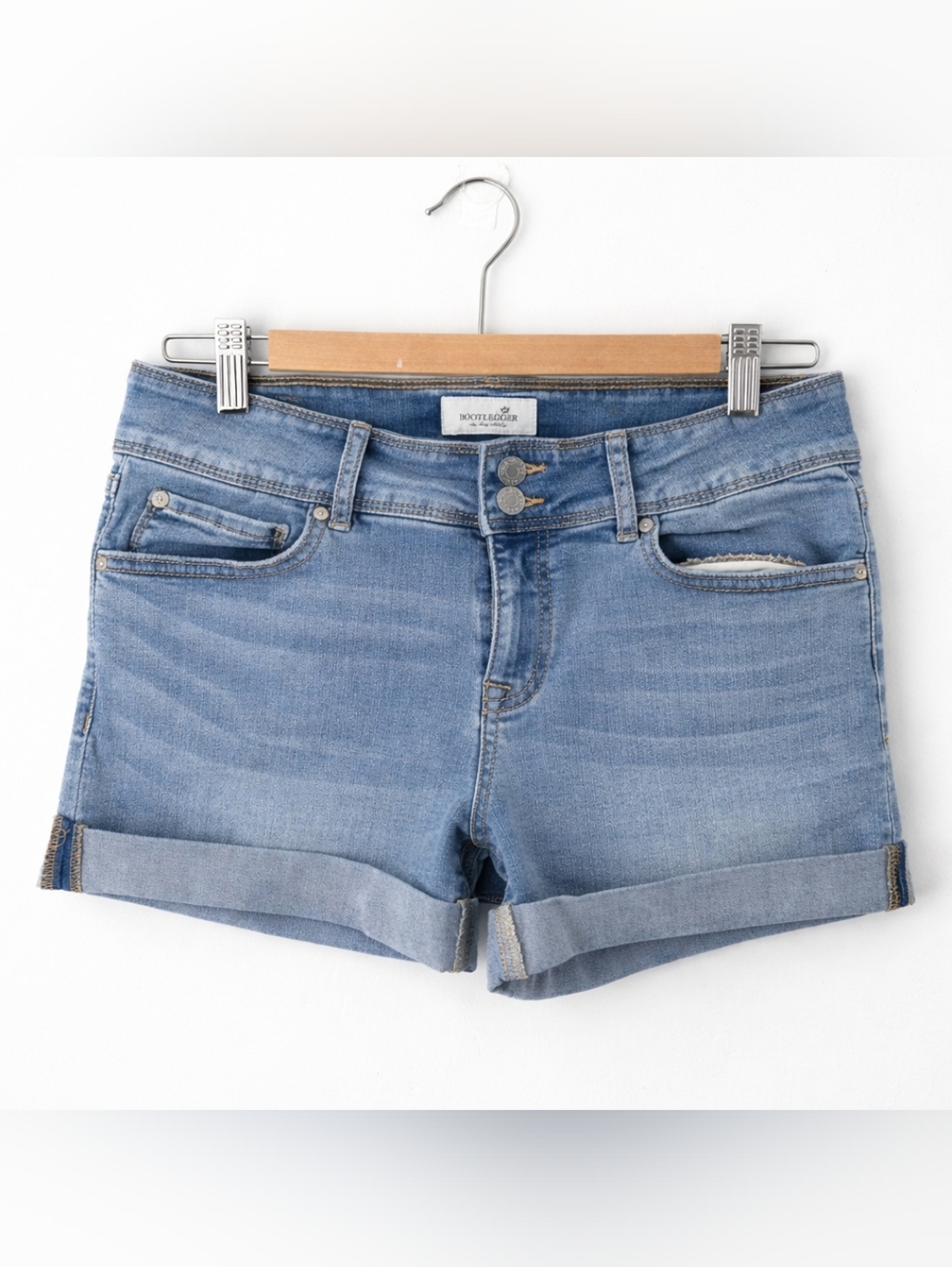 Bootlegger “The Red McCoy” Denim Shorts Size 27 Light Wash Cuffed